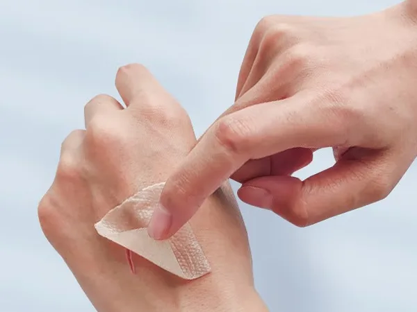 Băng cá nhân gel silicone